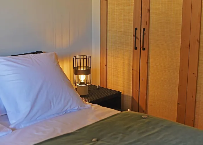 Les Arbousiers Di * Lecci