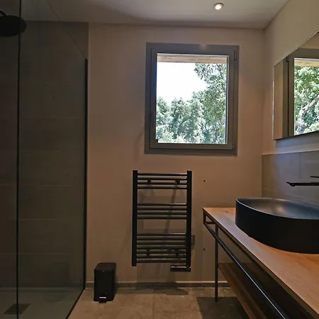 Les Arbousiers Di * Lecci